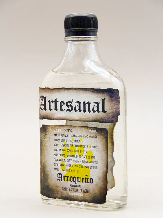 Artesanal, Arroqueño, Spirit distilled of agave, Mexico (49%, 25cl)
