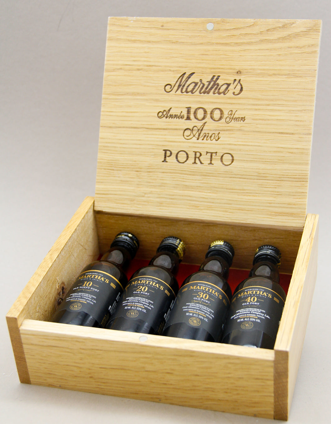 Martha's Miniatures 100 Years Port (4x5cl)