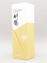 Load image into Gallery viewer, Nikka Whisky, Taketsuru Pure Malt, Blended Whisky, Japan (45%, 70cl)
