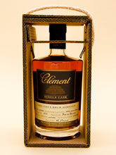 Load image into Gallery viewer, Clement, Single Cask, Rhum Agricole, Martinique (41.6%, 50cl)
